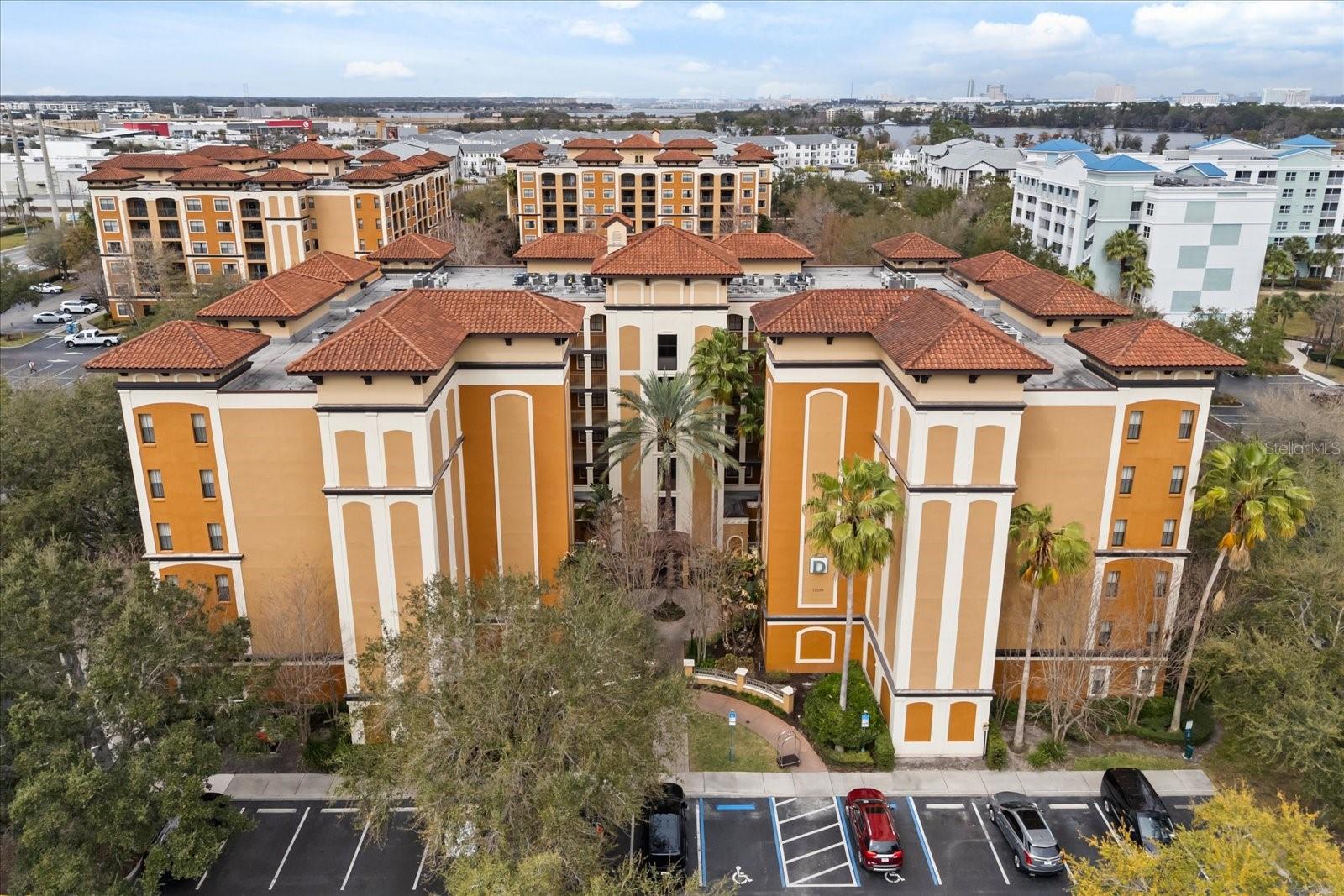 12539 FLORIDAYS RESORT DR #404D