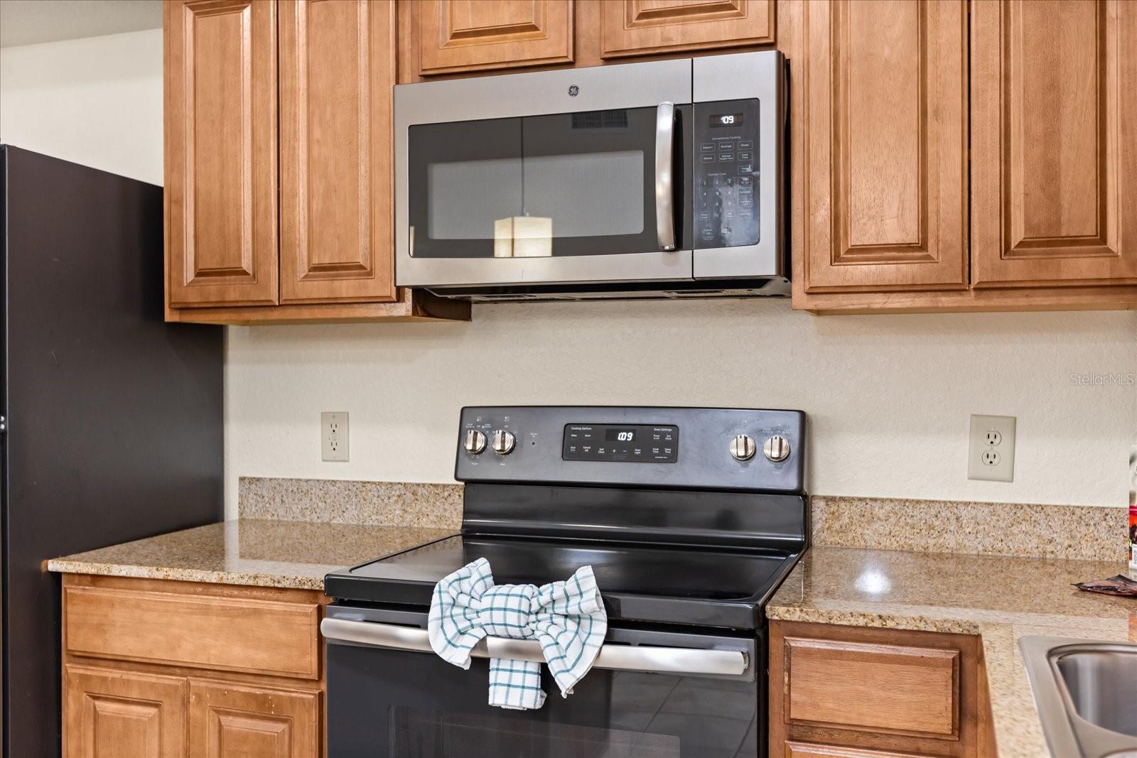 12539 FLORIDAYS RESORT DR #404D