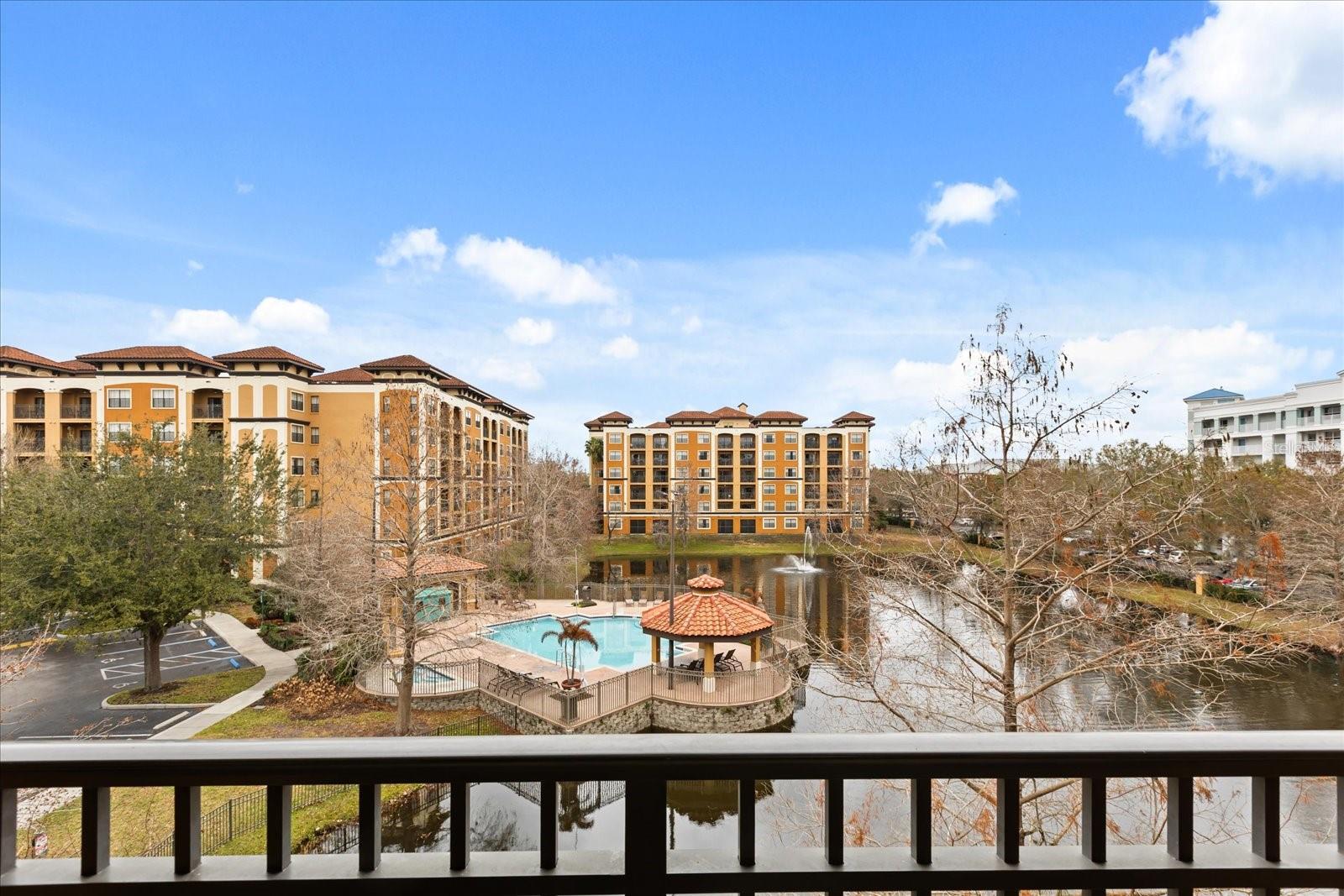 12539 FLORIDAYS RESORT DR #404D