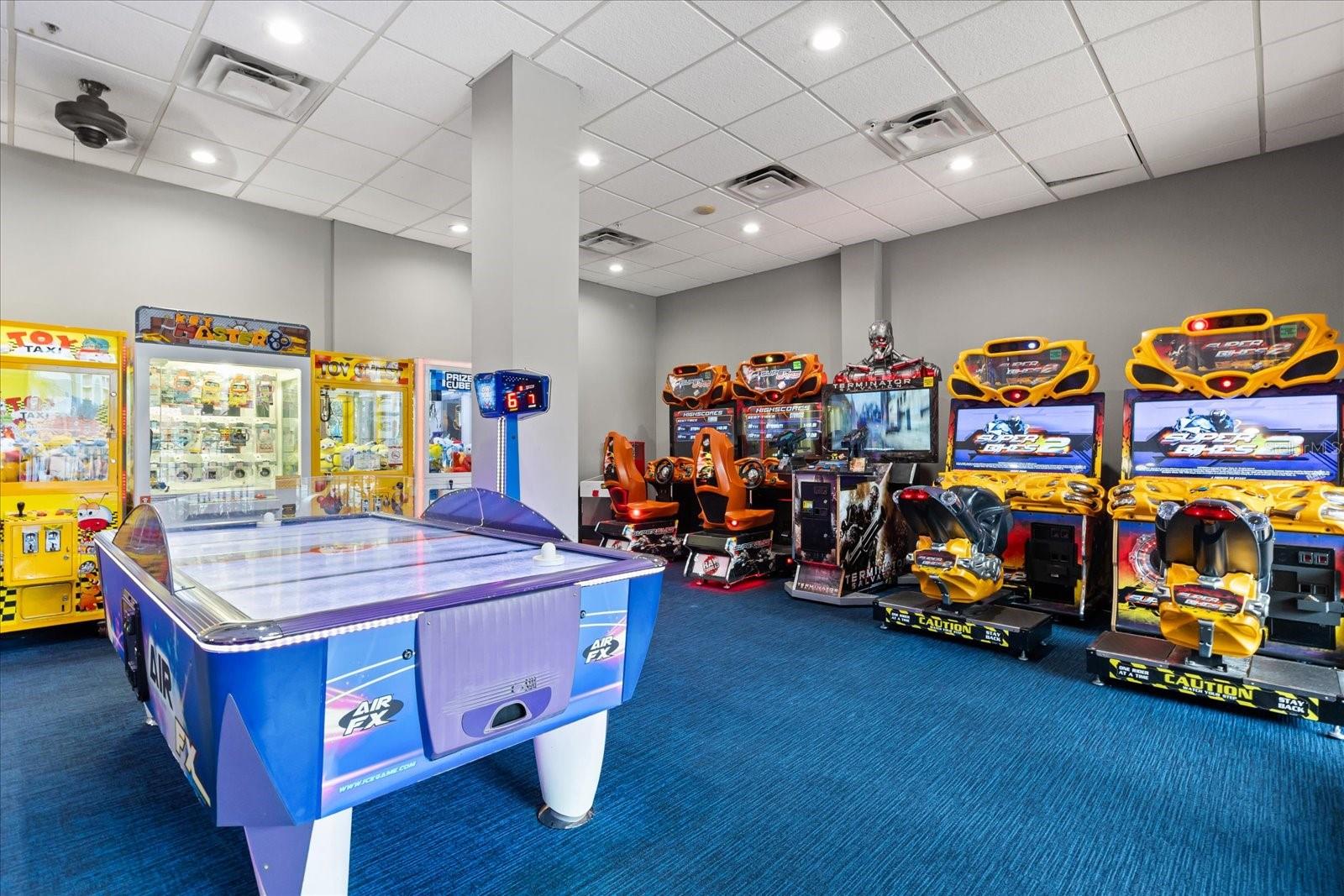 12539 FLORIDAYS RESORT DR #404D