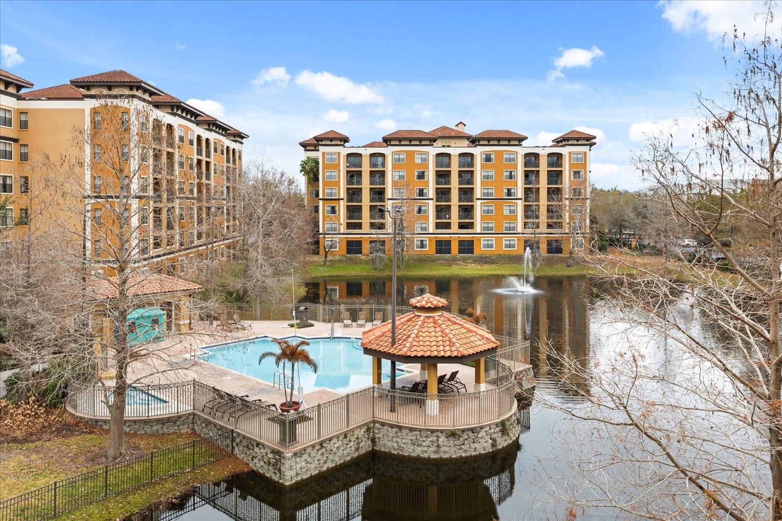 12539 FLORIDAYS RESORT DR #404D