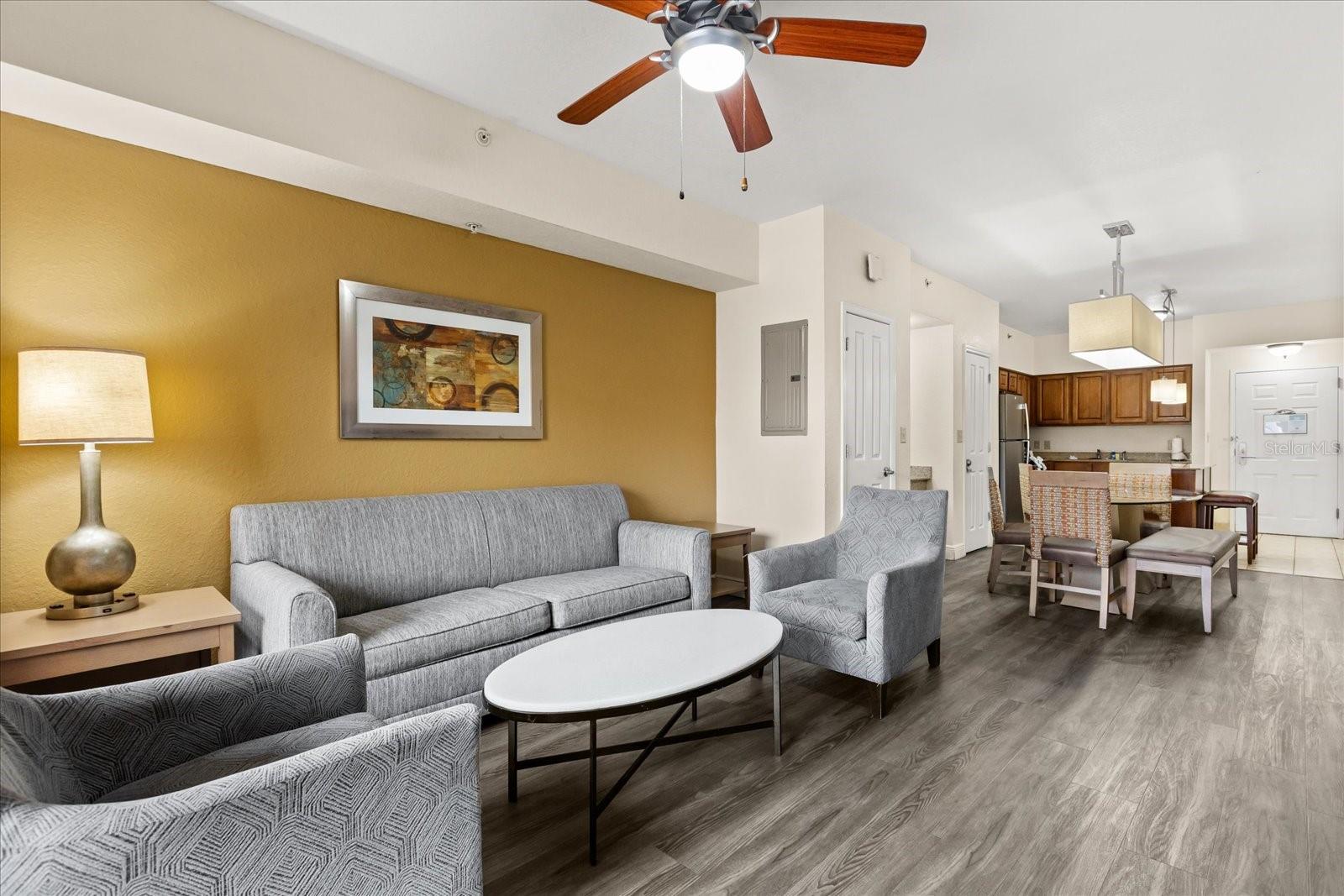 12539 FLORIDAYS RESORT DR #404D