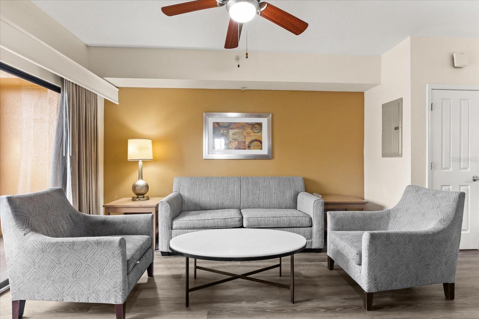 12539 FLORIDAYS RESORT DR #404D