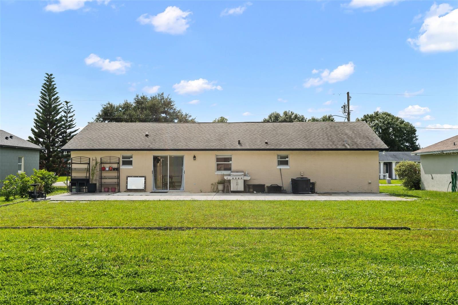 605 TAMARIN LN