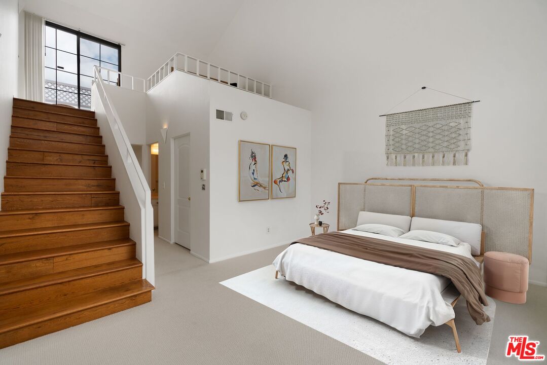 4220 Colfax Ave Unit: 110