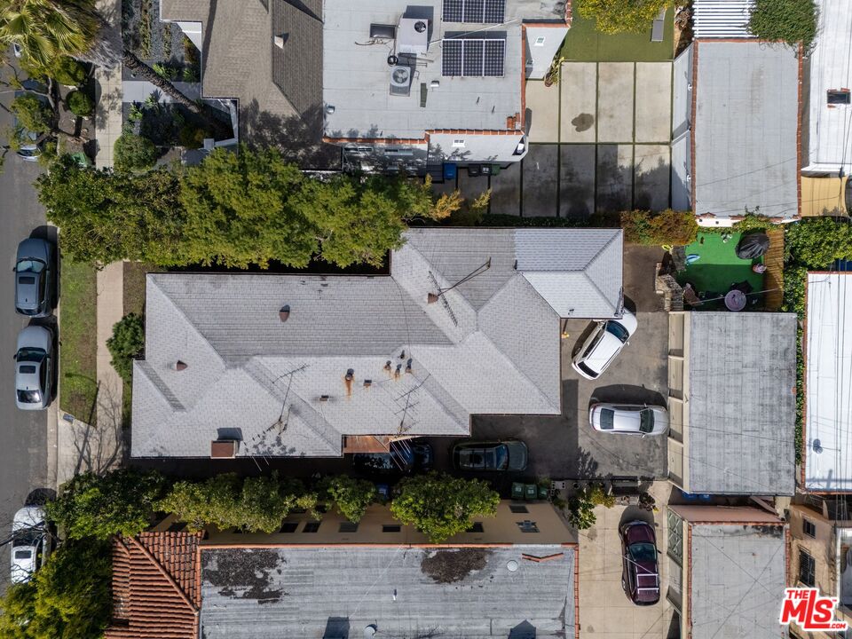 428 N Genesee Ave
