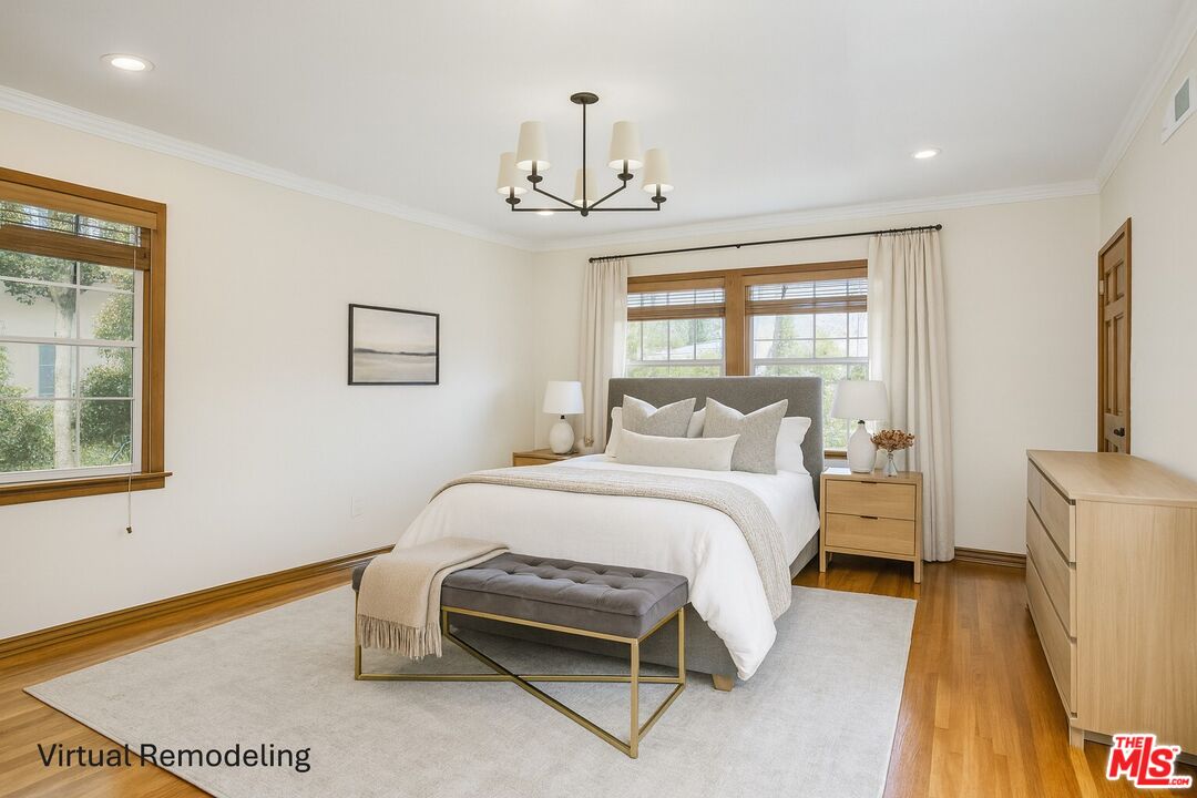 257 S Van Ness Ave