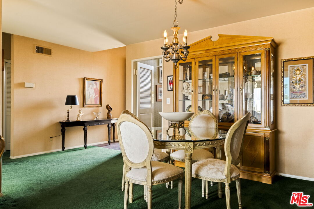 2663 Centinela Ave Unit: 501