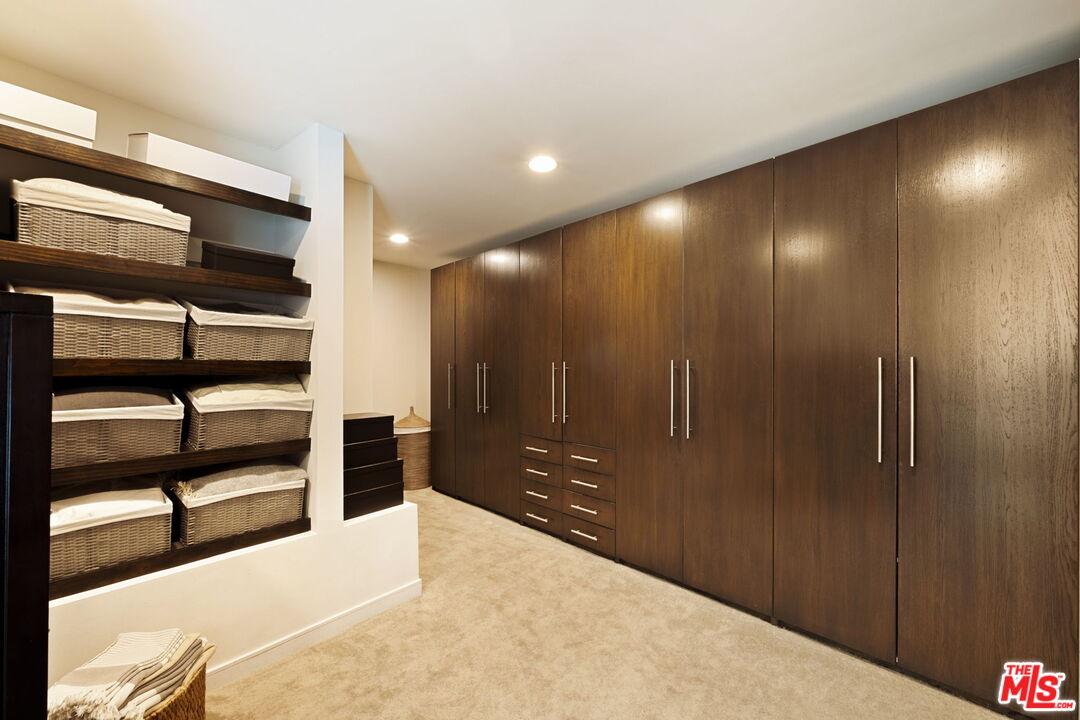 3396 Tareco Dr