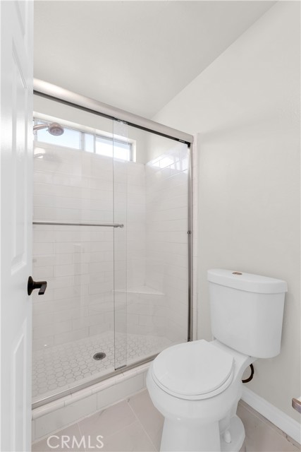 532 N Rossmore AVE Unit: 411