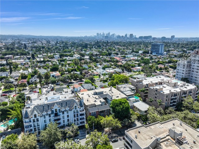 532 N Rossmore AVE Unit: 411