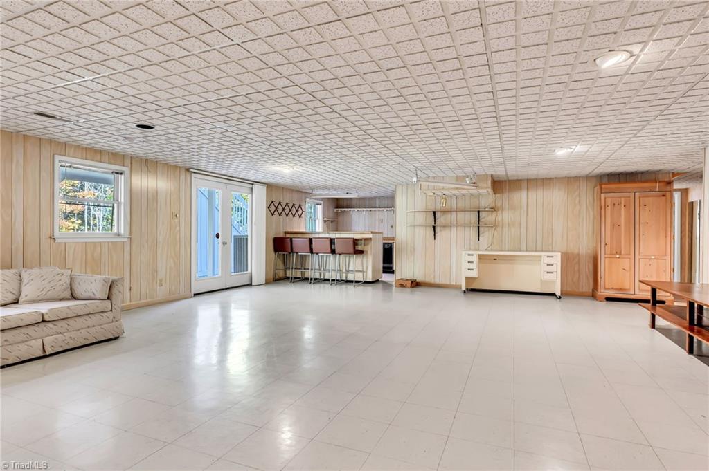 1120 Mapleview Court