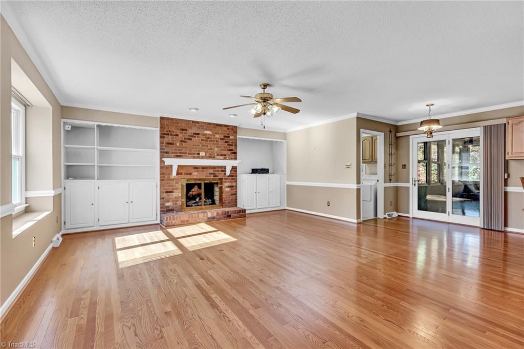 1120 Mapleview Court