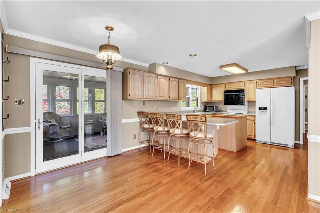 1120 Mapleview Court