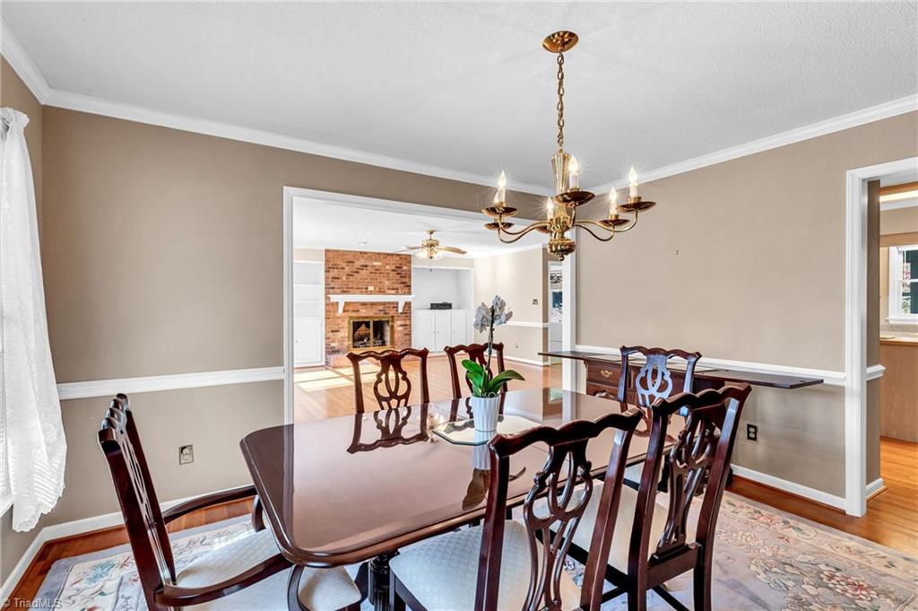 1120 Mapleview Court