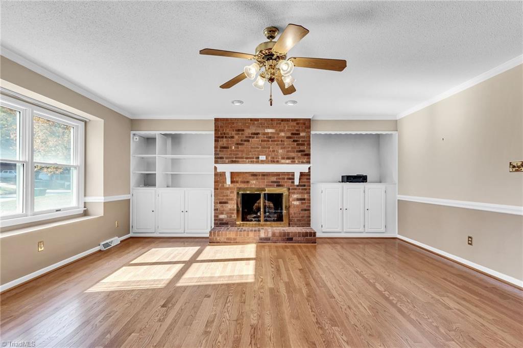 1120 Mapleview Court