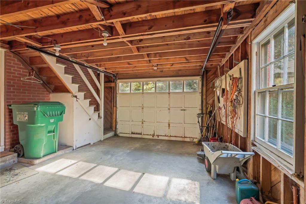 1227 Westwood Avenue