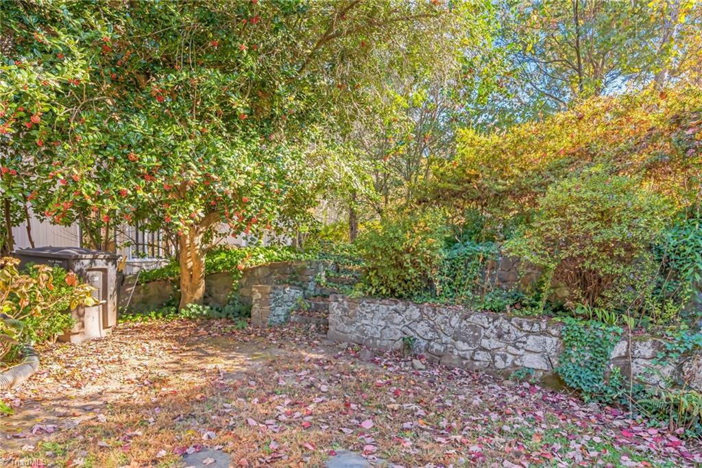 1227 Westwood Avenue