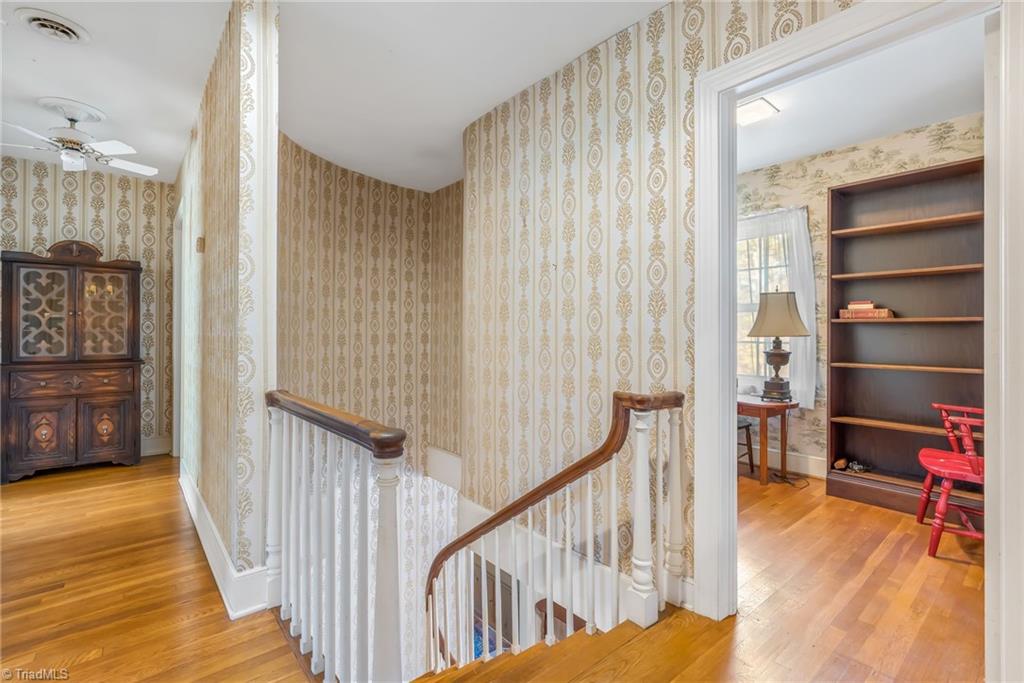 1227 Westwood Avenue