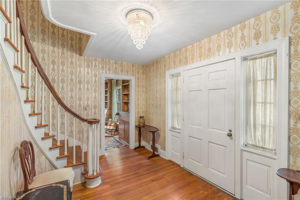 1227 Westwood Avenue