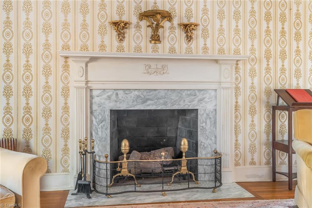 1227 Westwood Avenue