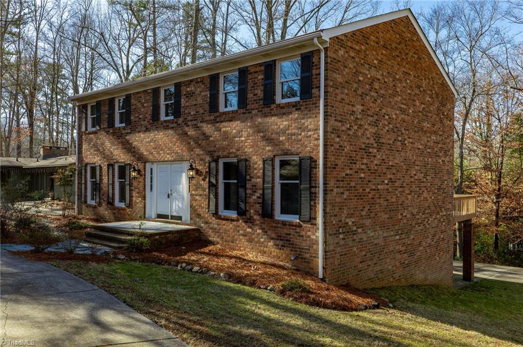 1279 Westminster Drive