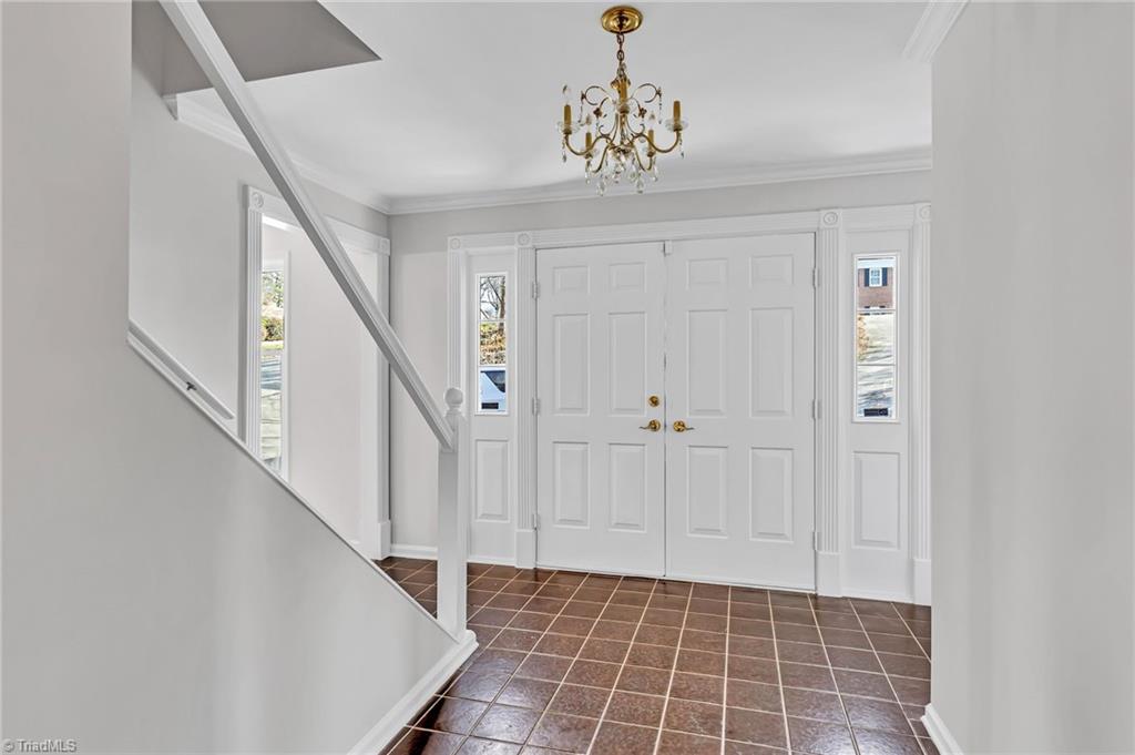 1279 Westminster Drive