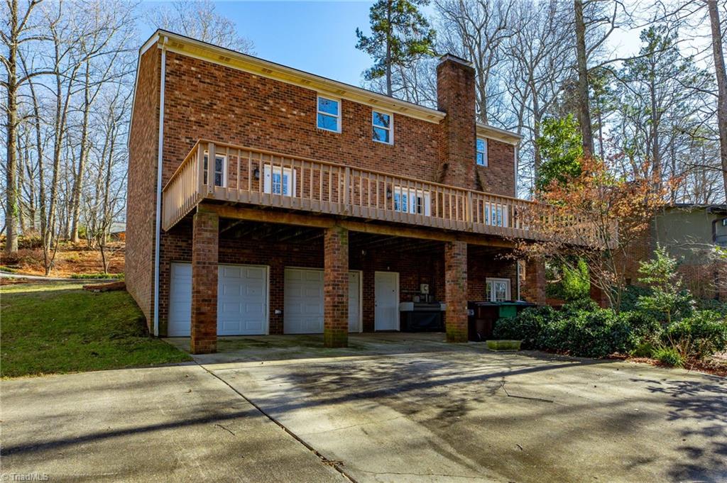 1279 Westminster Drive