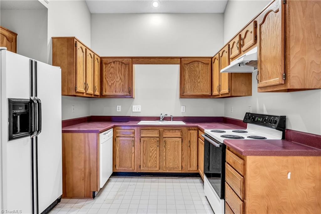 4315 Rocky Brook Court