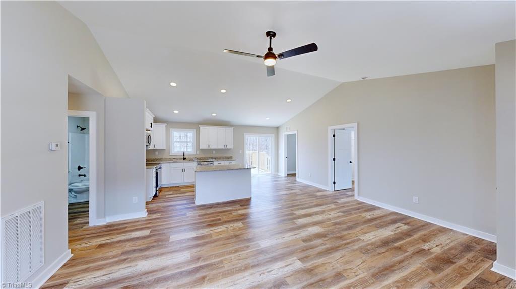 4248 FOREST MANOR Drive