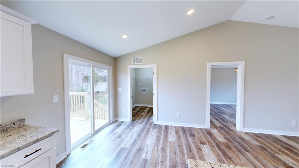 4248 FOREST MANOR Drive