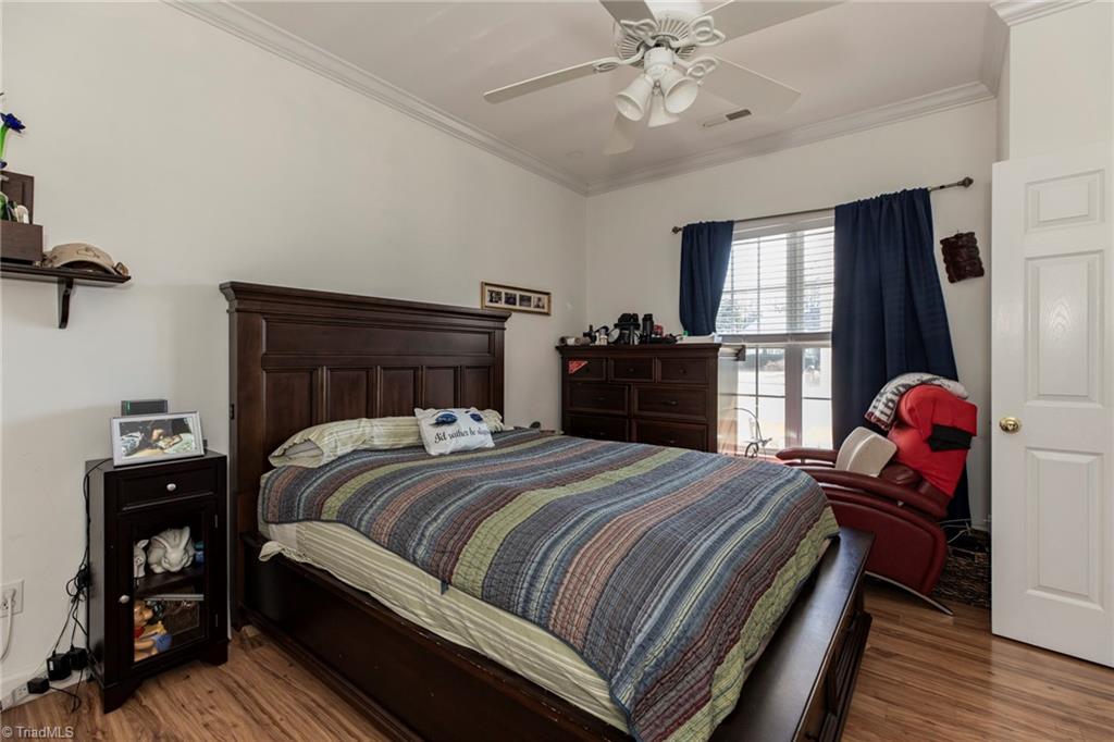 3655 Hickswood Forest Drive