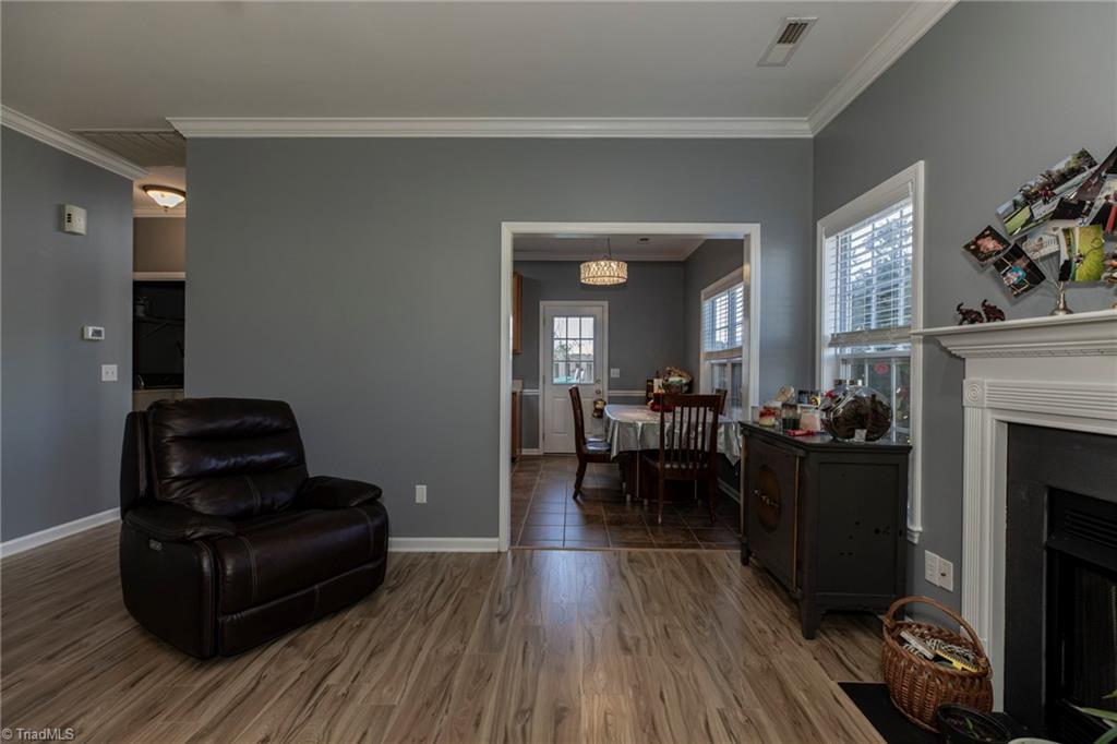 3655 Hickswood Forest Drive