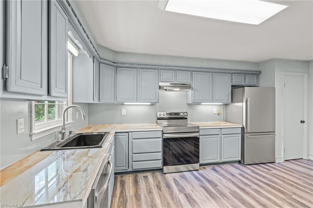 2711 Centennial Street