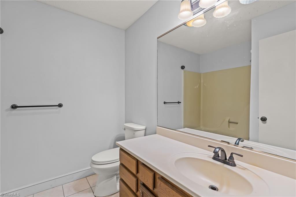 2711 Centennial Street