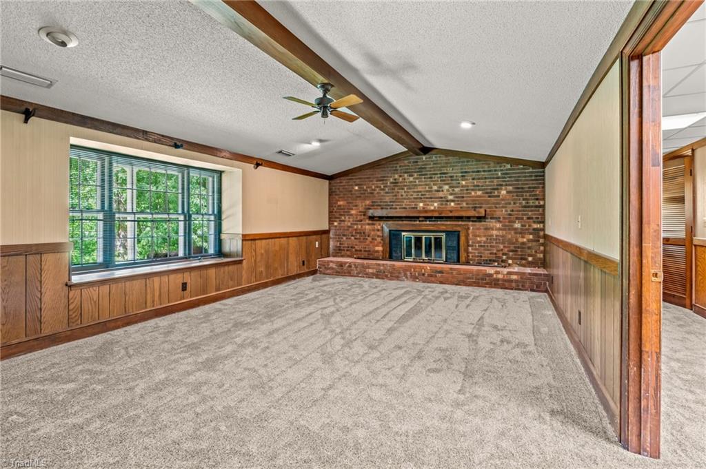 2711 Centennial Street