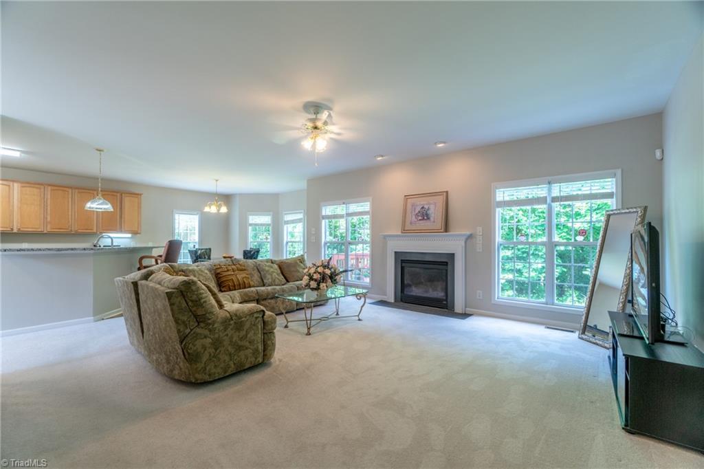 3763 Deerfield Street