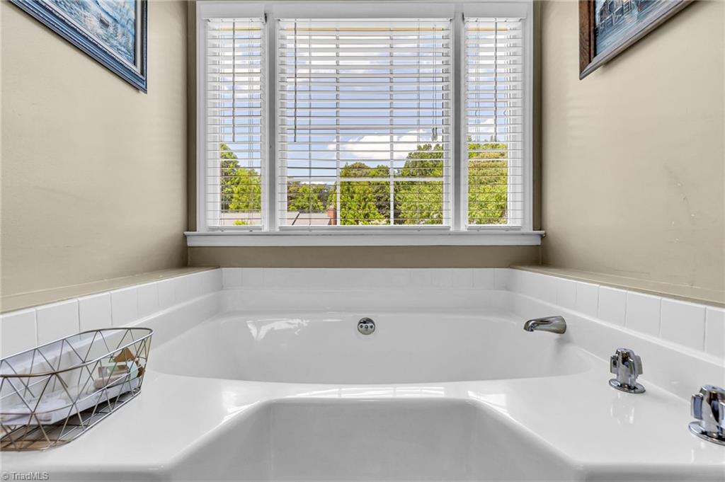 4116 Quarterstaff Court