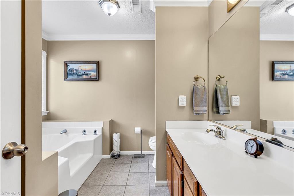 4116 Quarterstaff Court