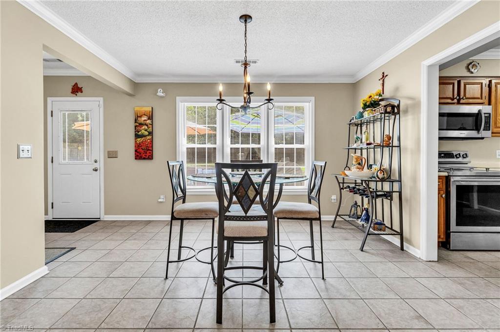 4116 Quarterstaff Court