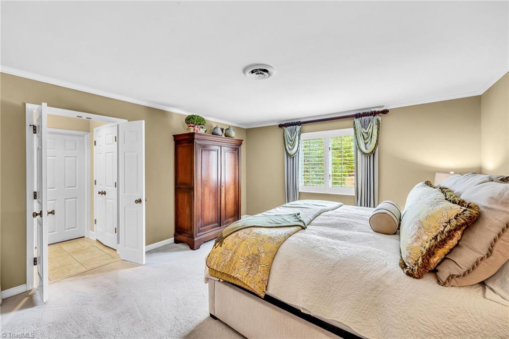 1325 Heathcliff Road