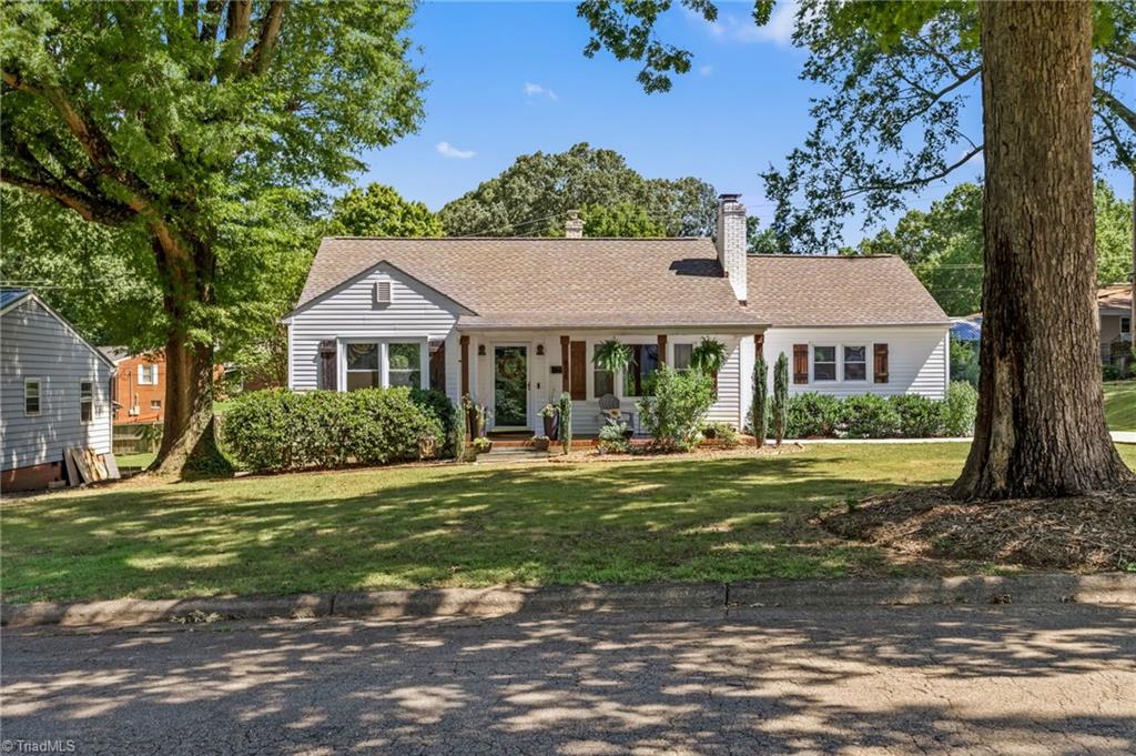 808 W Westwood Avenue