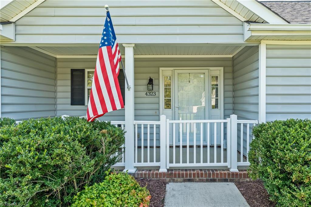 4323 Garden Club Street