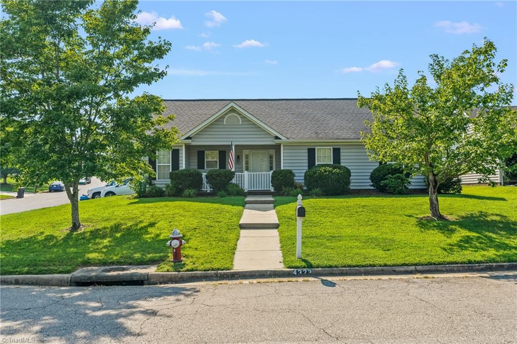 4323 Garden Club Street