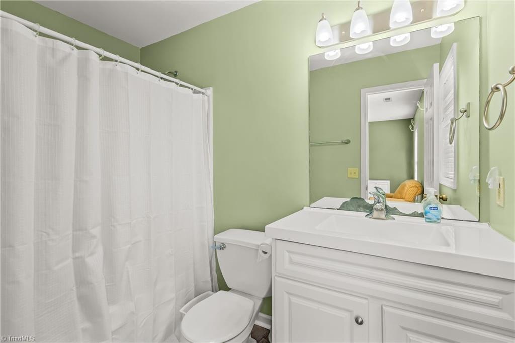 4323 Garden Club Street