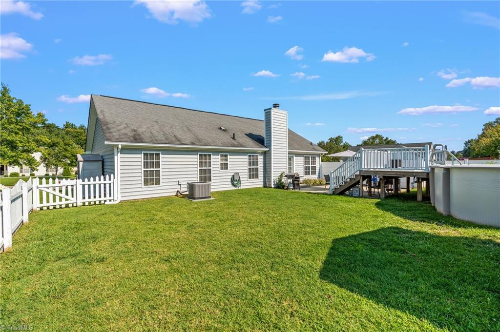 4323 Garden Club Street