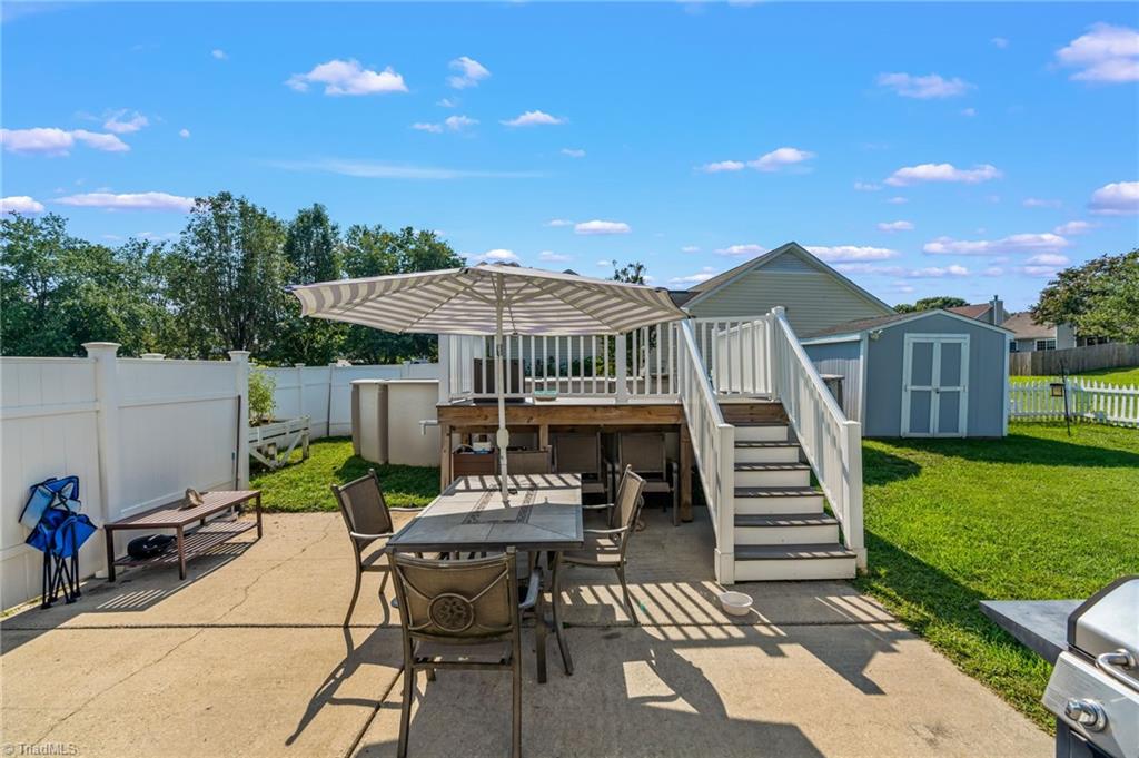 4323 Garden Club Street