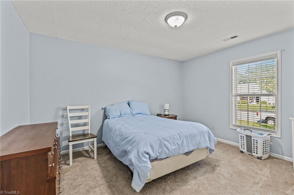 4323 Garden Club Street