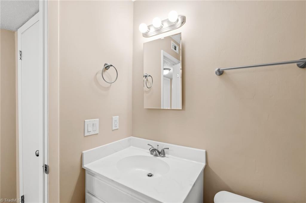 1740 N Hamilton Street # A