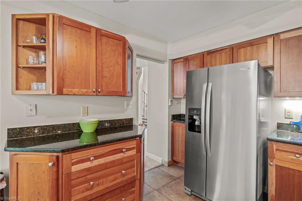 128 Lamplighter Circle, Winston-Salem